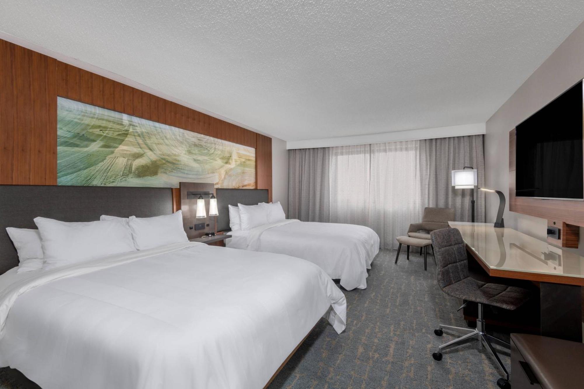 Madison Marriott West Hotel Middleton Ngoại thất bức ảnh