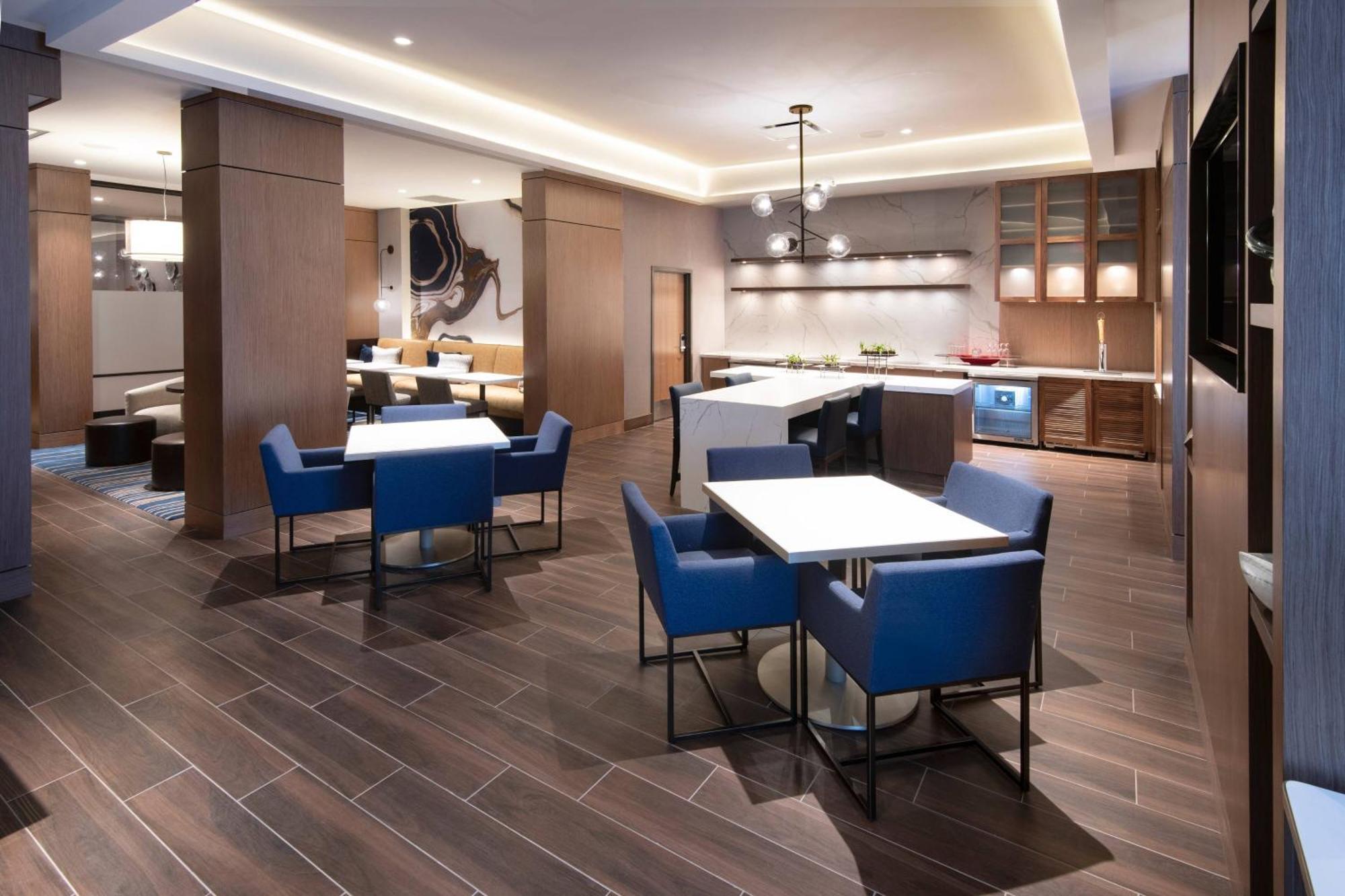 Madison Marriott West Hotel Middleton Ngoại thất bức ảnh
