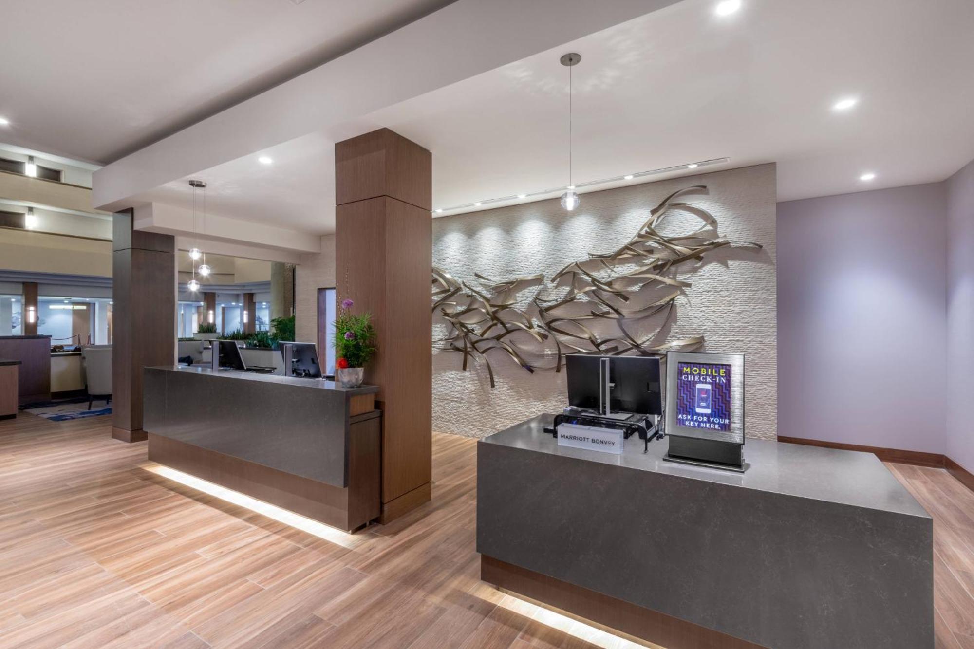 Madison Marriott West Hotel Middleton Ngoại thất bức ảnh
