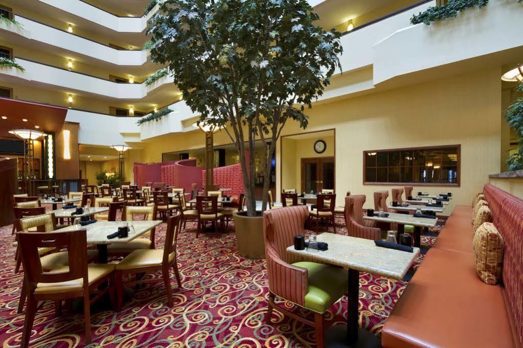 Madison Marriott West Hotel Middleton Ngoại thất bức ảnh